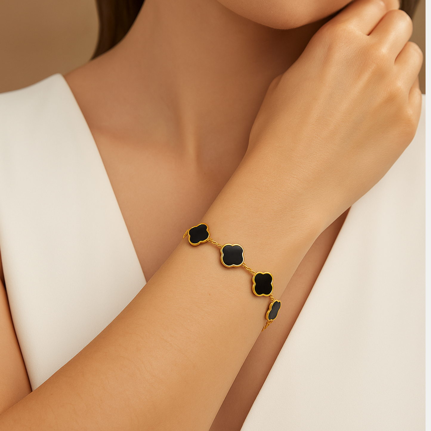 Clover Bracelet (Black)