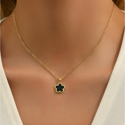 Clover Necklace (Black)