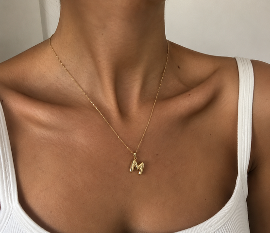 Qeyana jewellery lifestyle image 2