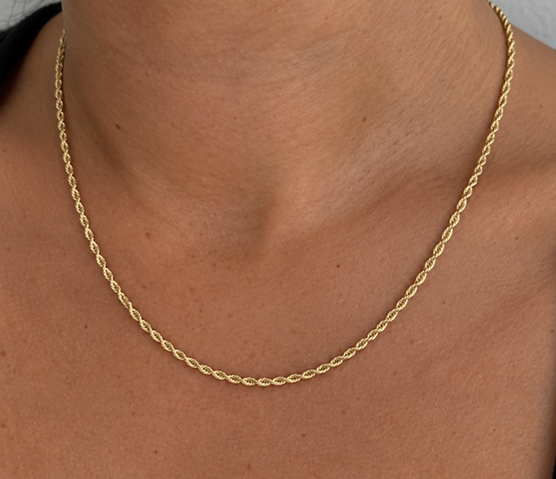Qeyana jewellery lifestyle image 6